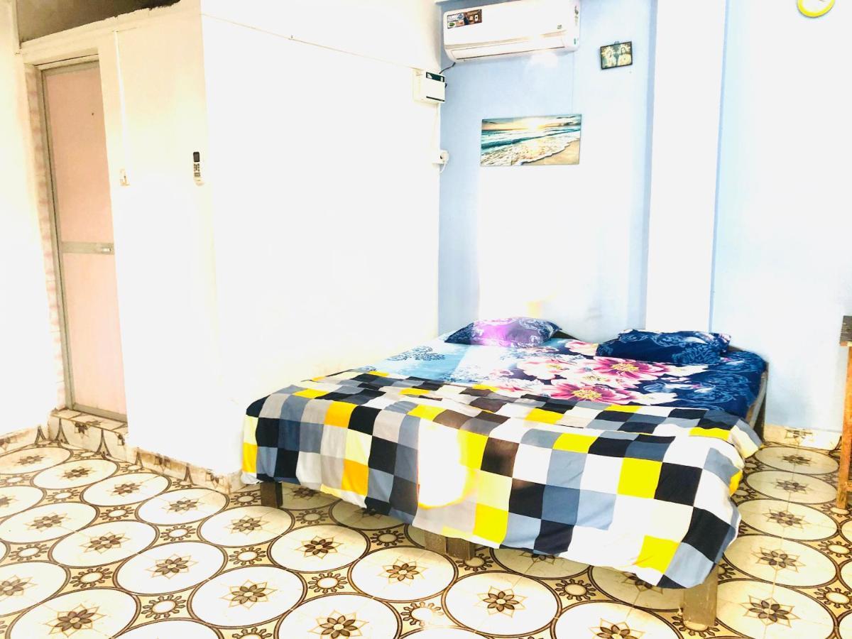 Blue Waves Guest House Калангут Экстерьер фото